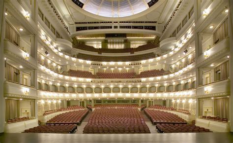 Texas ballet theater - Texas Ballet Theater is the premier professional classical ballet company of North Texas, touring nationally and internationally. See full-length ballets, 20th century masterpieces and contemporary works at Bass Performance Hall in Fort Worth.